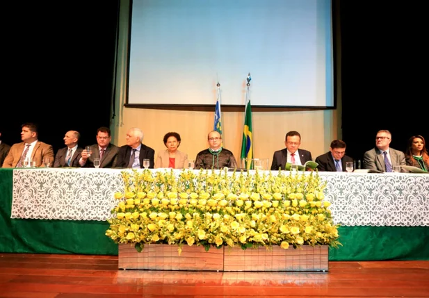 Posse de Erisvaldo Marques como Defensor Público Geral