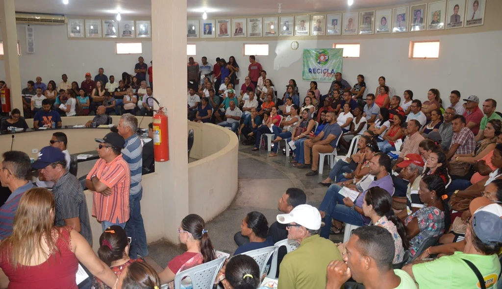 Audiênica reúne expressivo número de trabalhadores