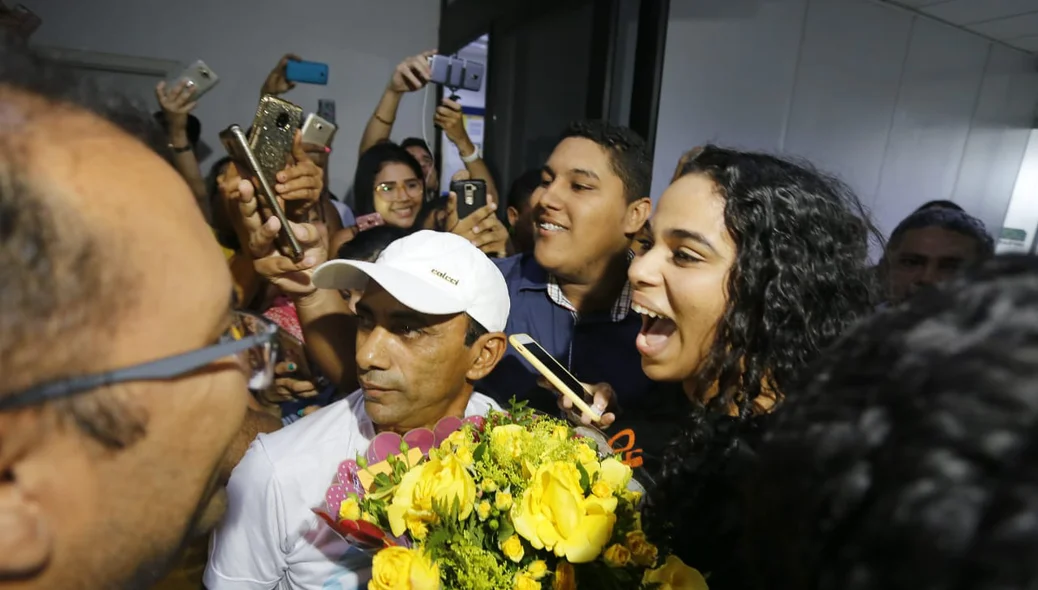 Elana desembarca em Teresina