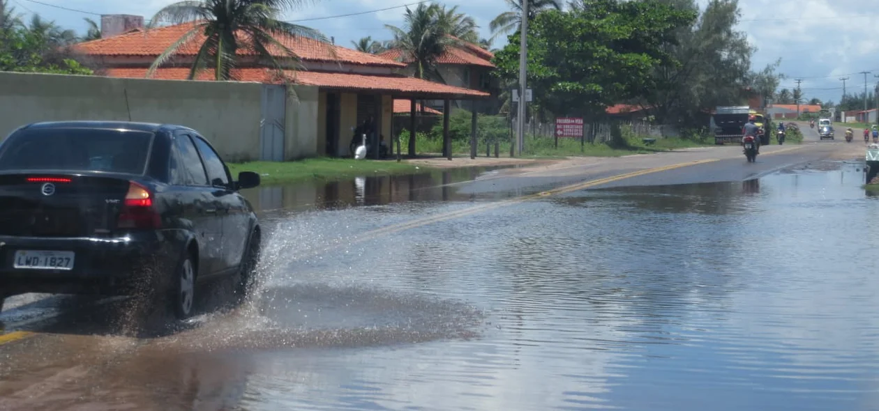 O município de Luís Correia deve decretar até o fim da semana situação de emergência por conta das enchentes no litoral