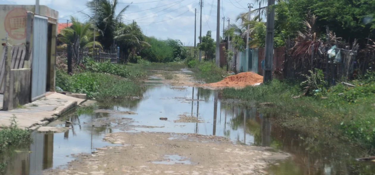Ruas alagadas em Luís Correia 
