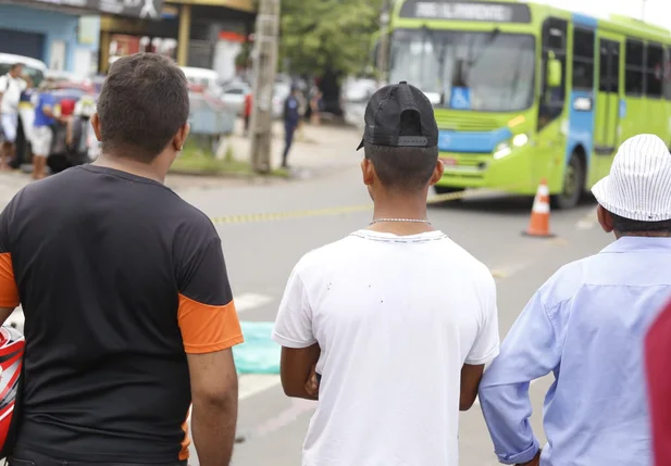 Acidente aconteceu na Avenida Barão de Gurguéia