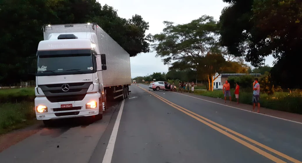 Caminhão envolvido no acidente