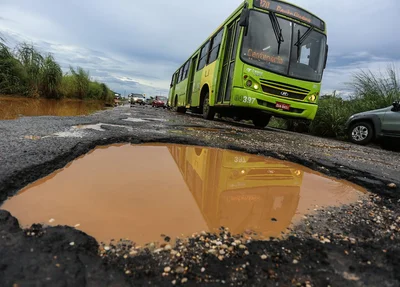 Buraco na BR 316