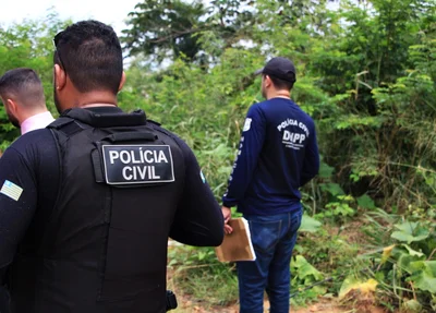 Polícia Civil no local