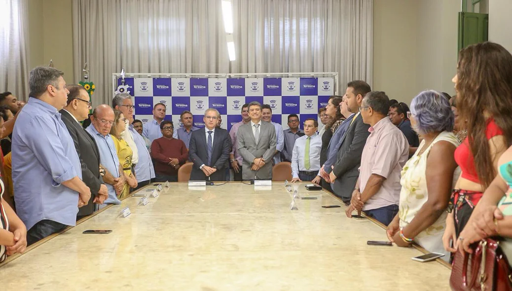 Posse de Caio Bucar na Eturb