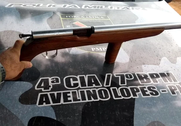 Arma apreendida pela PM