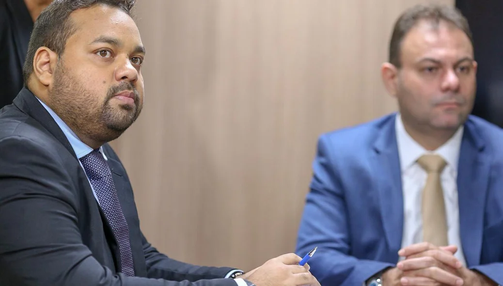 Stanley Freire toma posse na Câmara de Teresina
