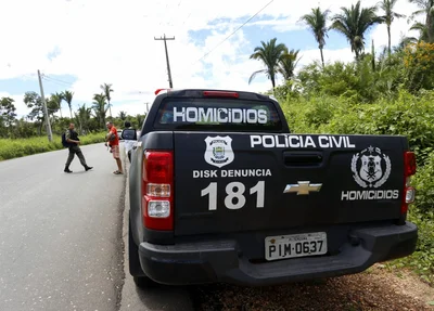 Viatura do Departamento de Homicídios (DHPP)
