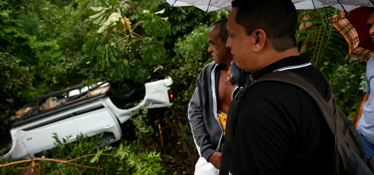 Acidente aconteceu no início da manhã