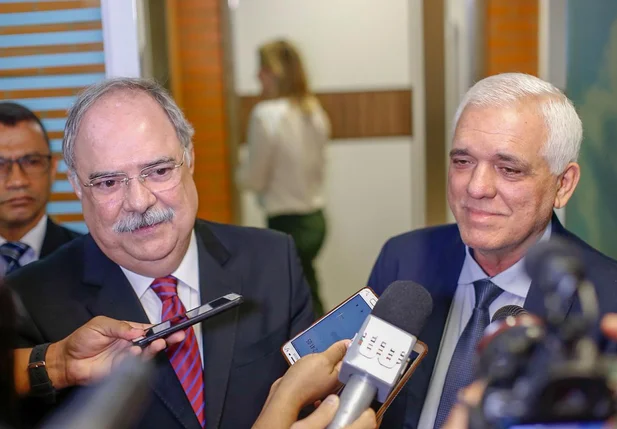 Osmar Júnior e Themístocles Filho