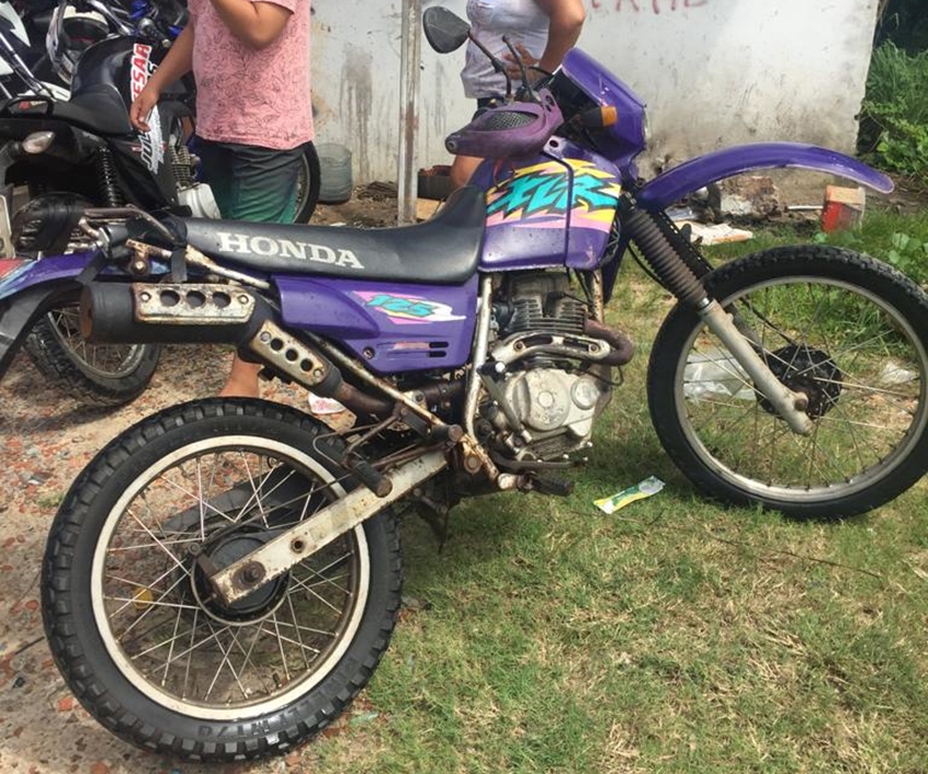 Adriano Gomes é suspeito de furtar uma motocicleta