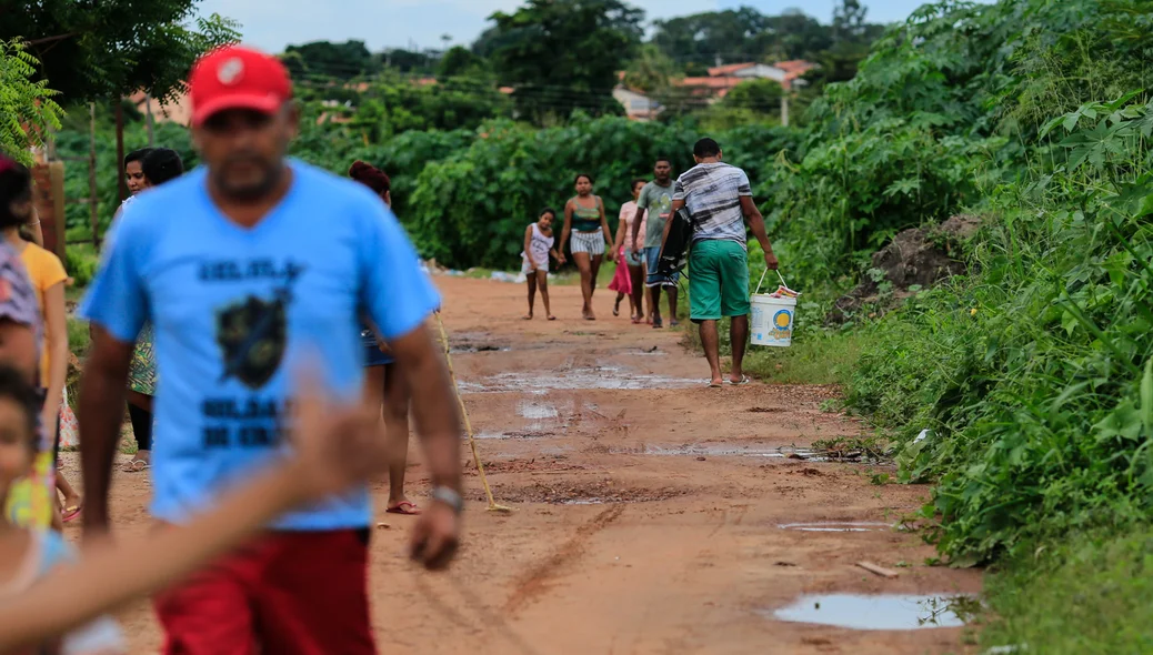 Moradores da Vila Projeto Mandacaru em Teresina Piauí