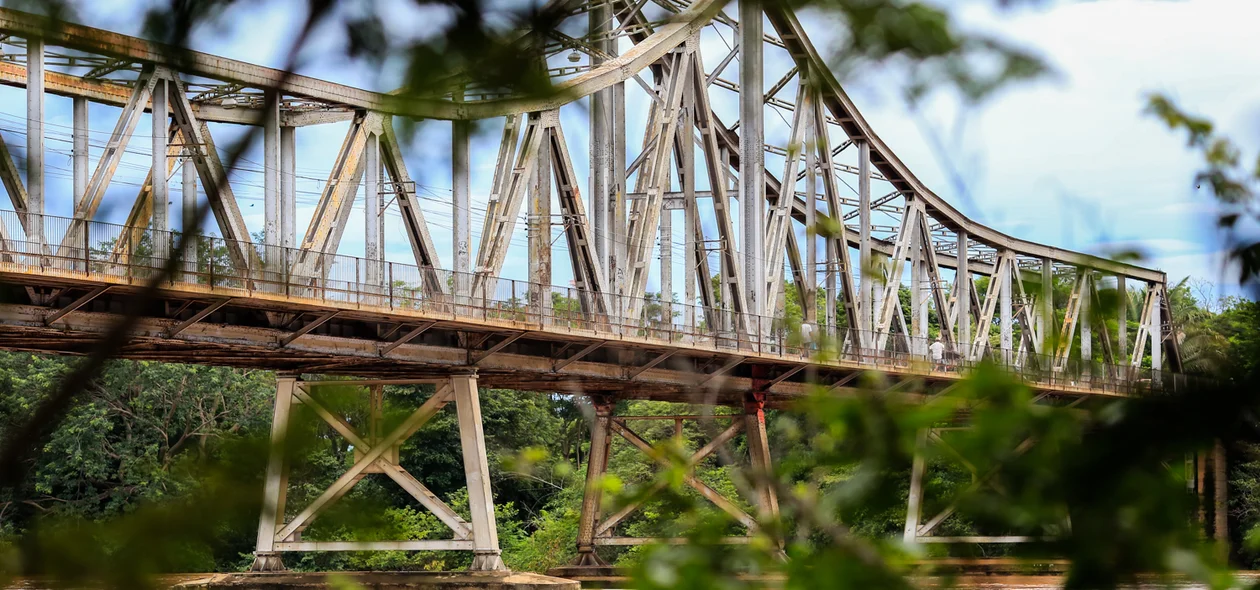 Ponte Metálica 