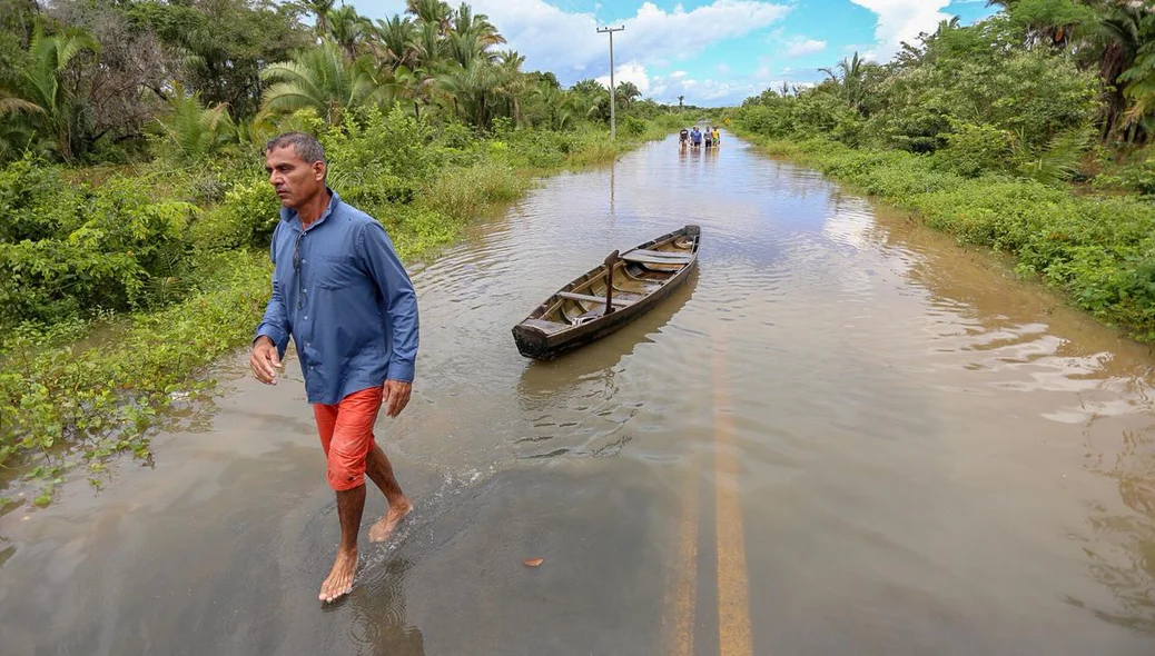Povoado na zona rural de Teresina está alagado 