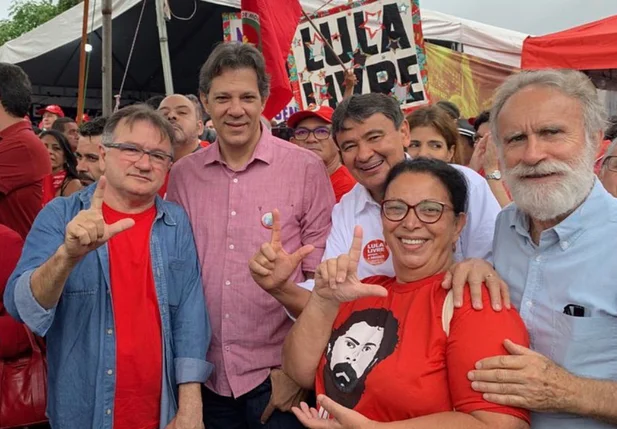 Wellington Dias participa de ato pela soltura de Lula