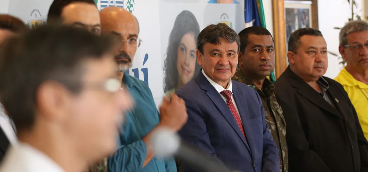Governador Wellington Dias em solenidade no Palácio de Karnak