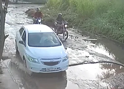 Veículo roubado no bairro Ininga
