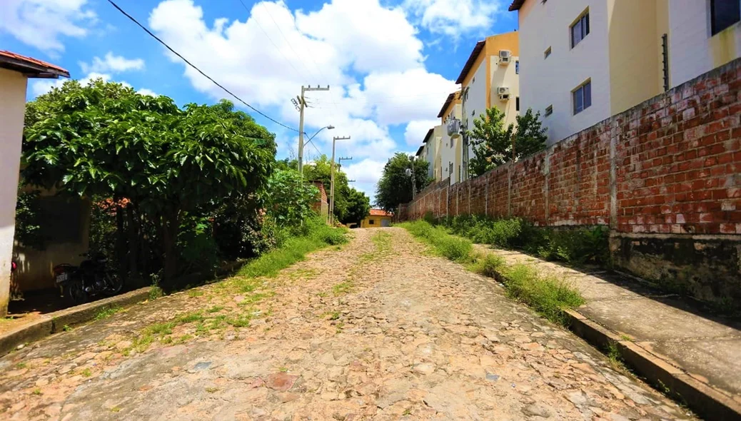 Moradores acusam falta d'água na Zona Sudeste de Teresina 