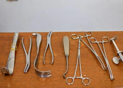 Materiais apreendidos eram utilizados para a realização de aborto