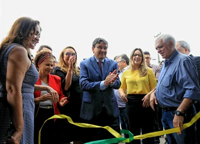 Wellington Dias inaugura centro educacional no Jacinta Andrade