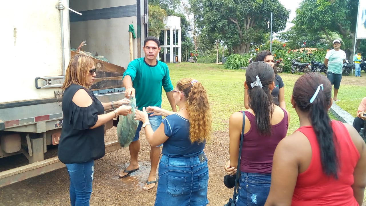 Famílias carentes são beneficiadas