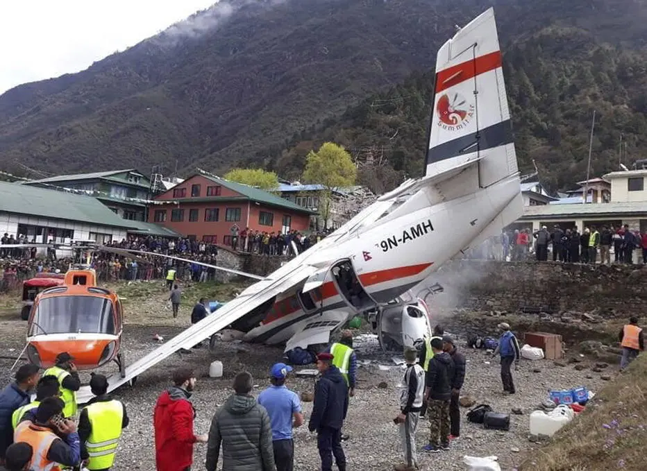 Acidente com avião no Nepal