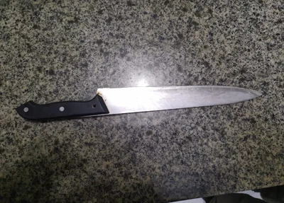 Faca utilizada no crime
