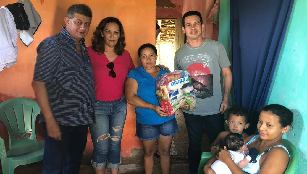 FIEPI promove entrega de cestas básicas às vitimas das enchentes no Piaui 