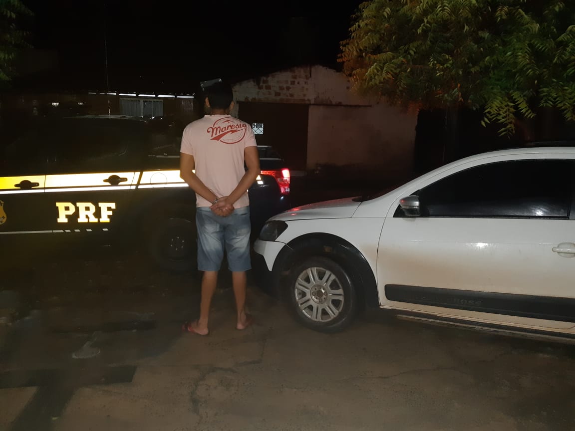 Homem preso com veículo clonado