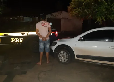 Homem preso com veículo clonado