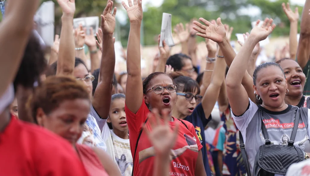 O evento faz parte da celebração que marca o fim da Semana Santa