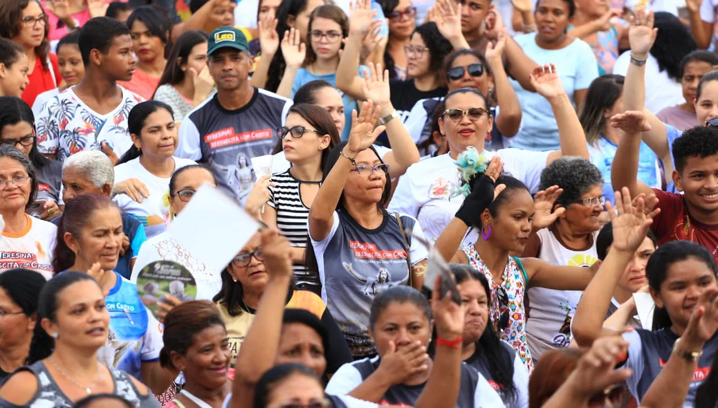 Teresina Ressuscita com Cristo que reuniu milhares de fiéis na zona leste da cidade