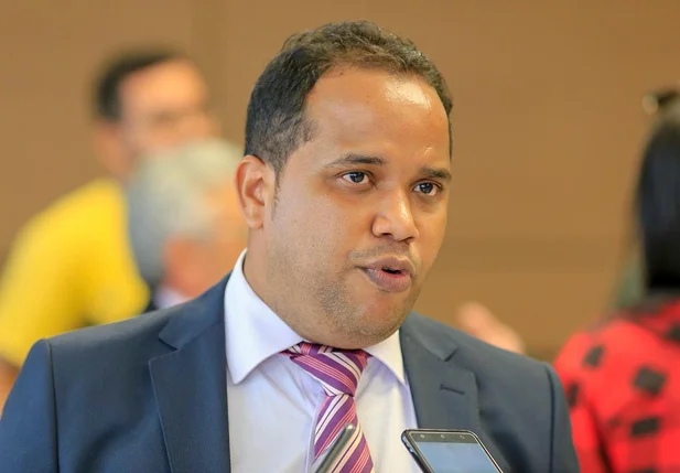 Enzo Samuel