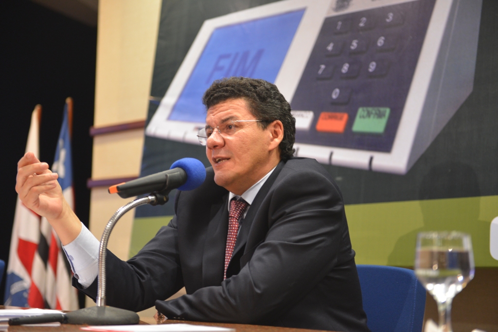 Juiz federal Roberto Veloso