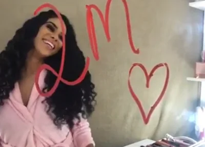 Elana comemora 2 milhões de seguidores no Instagram