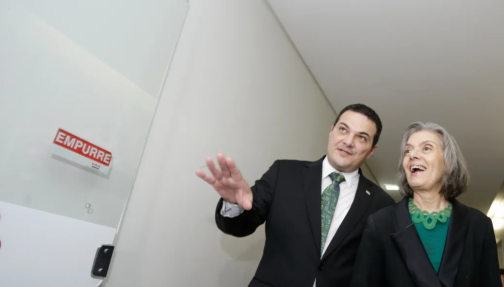 Celso Barros e a ministra Cármen Lucia
