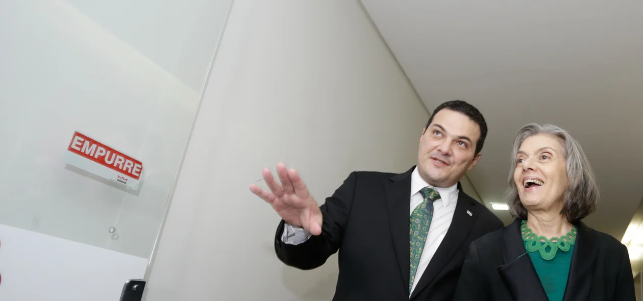 Celso Barros e a ministra Cármen Lucia