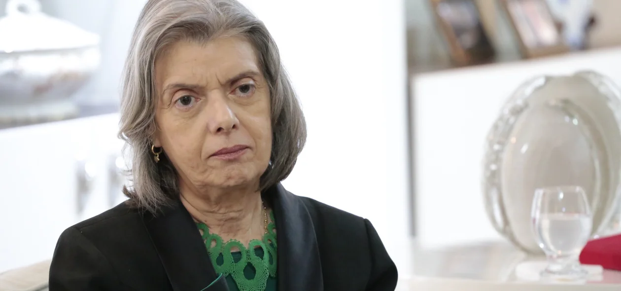 Ministra Carmen Lúcia