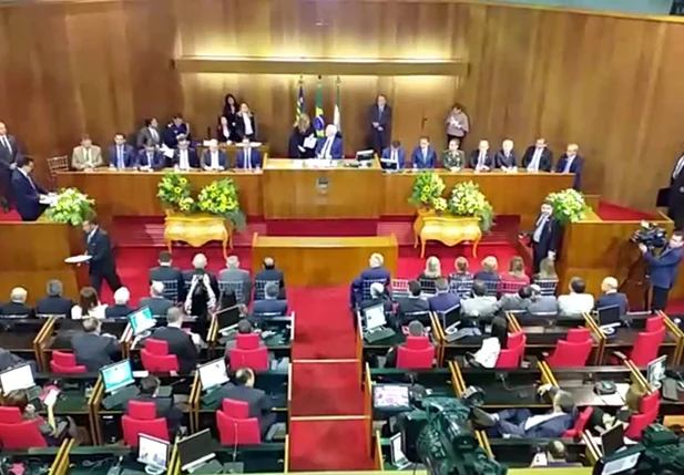 Solenidade de entrega do título de piauiense ao vice-presidente Hamilton Mourão