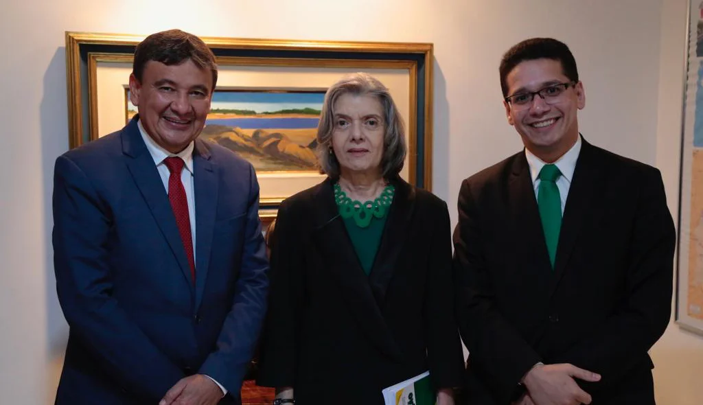 Wellington, Cármen e Daniel Oliveira
