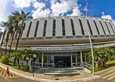 Fachada do TRF1