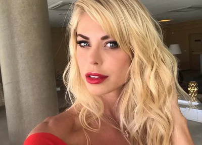 Modelo Caroline Bittencourt 