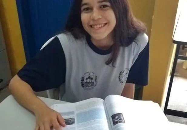 Aluna da Seduc é premiada