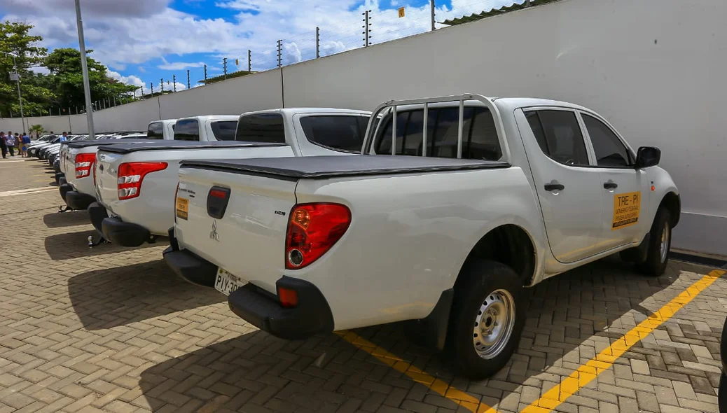 Carros foram entregues pelo TRE-PI aos cartórios