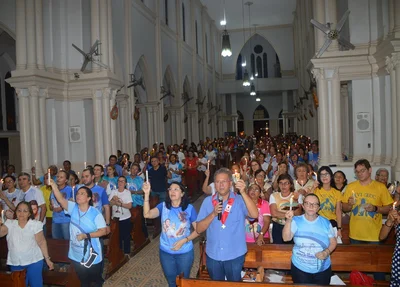 Ato de desagravo contra ataques ao bispo e ao pároco da Catedral
