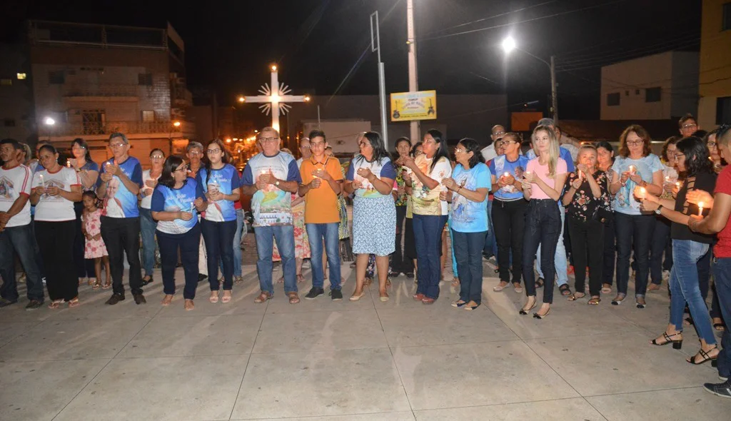 Oração terminou no adro da Catedral