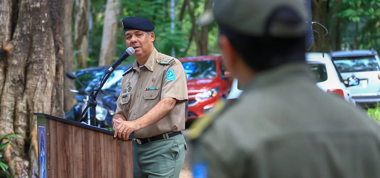 Coronel Castilho em troca de comando da Polícia Ambiental