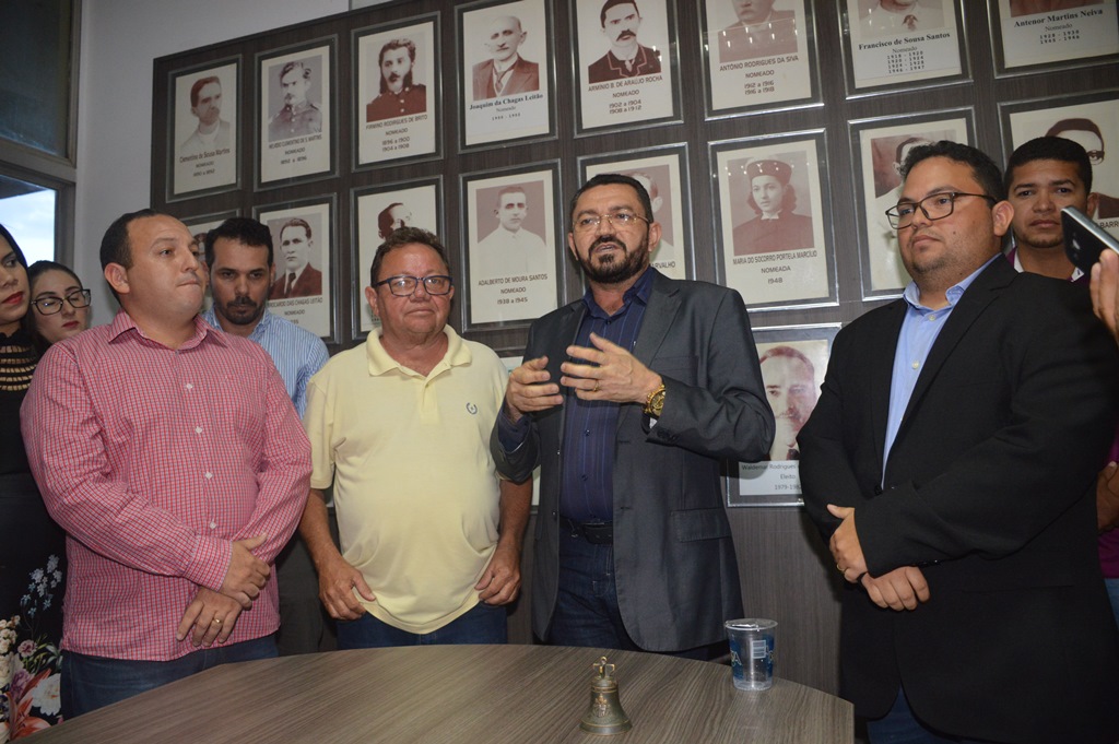 Padre Walmir agradece apoio do vereador Afonsinho e seu grupo