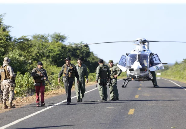 Helicoptero disponibilizado para a operação
